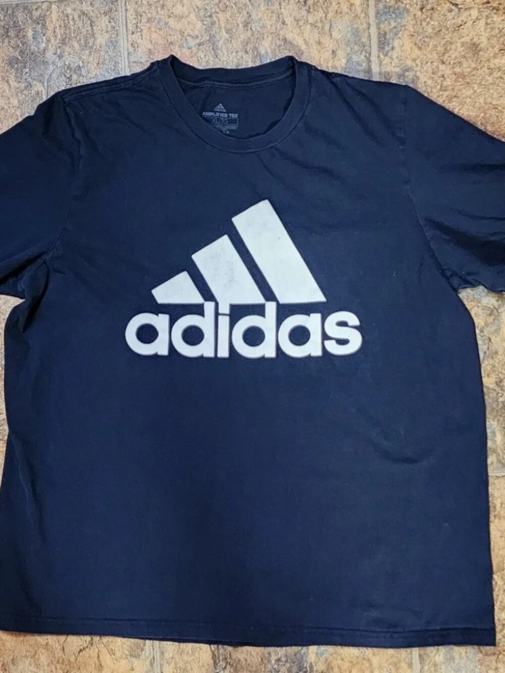 adidas Men's Sz XL Amplifier Tee Big Logo Crewneck Short Sleeve Black